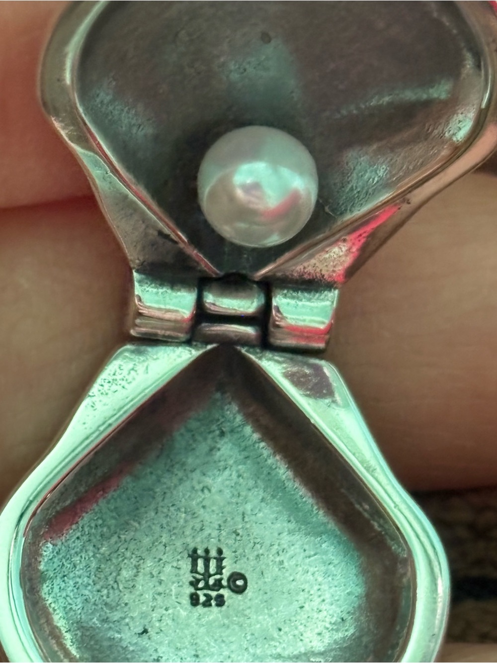 James Avery Silver Seashell Locket Charm - Picture 3 of 3